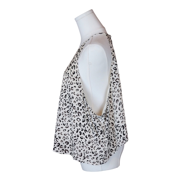 11 Honoré Leopard Print Halter Top Plus Size Lightweight Flowy Blouse NWT - Picture 2 of 9